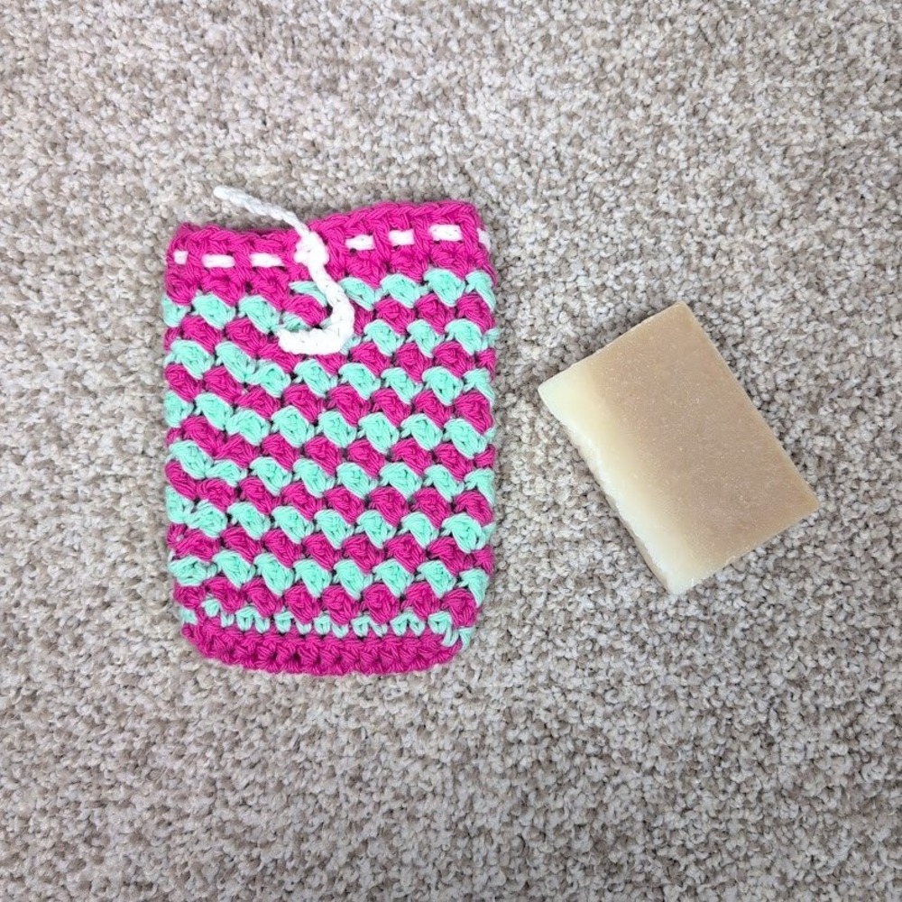 Handmade Crochet Soap Bag‎ Hot Pink Mint Green Drawstring Pouch Exfoliating